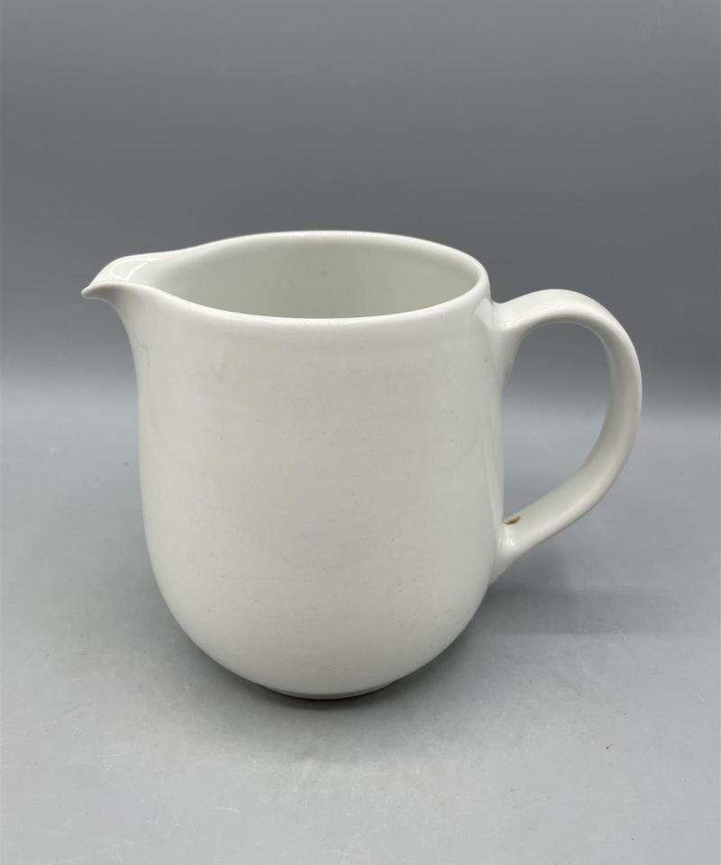 Arabia valkoinen maitokannu kaadin