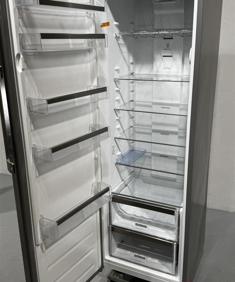 Whirlpool jääkaappi 364ltr