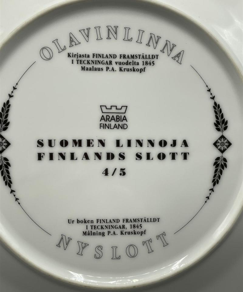 Arabia Suomen linnat koristelautaset 3-osaa