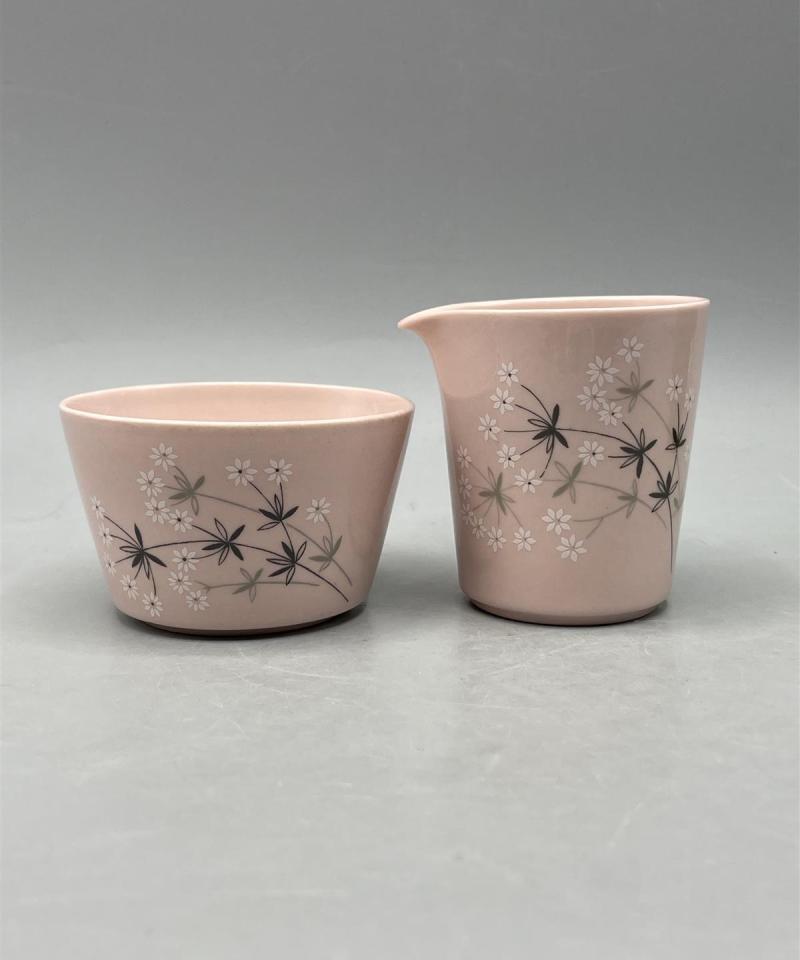 Arabia Lumikukka sokerikko ja kermakko, Raija Uosikkinen