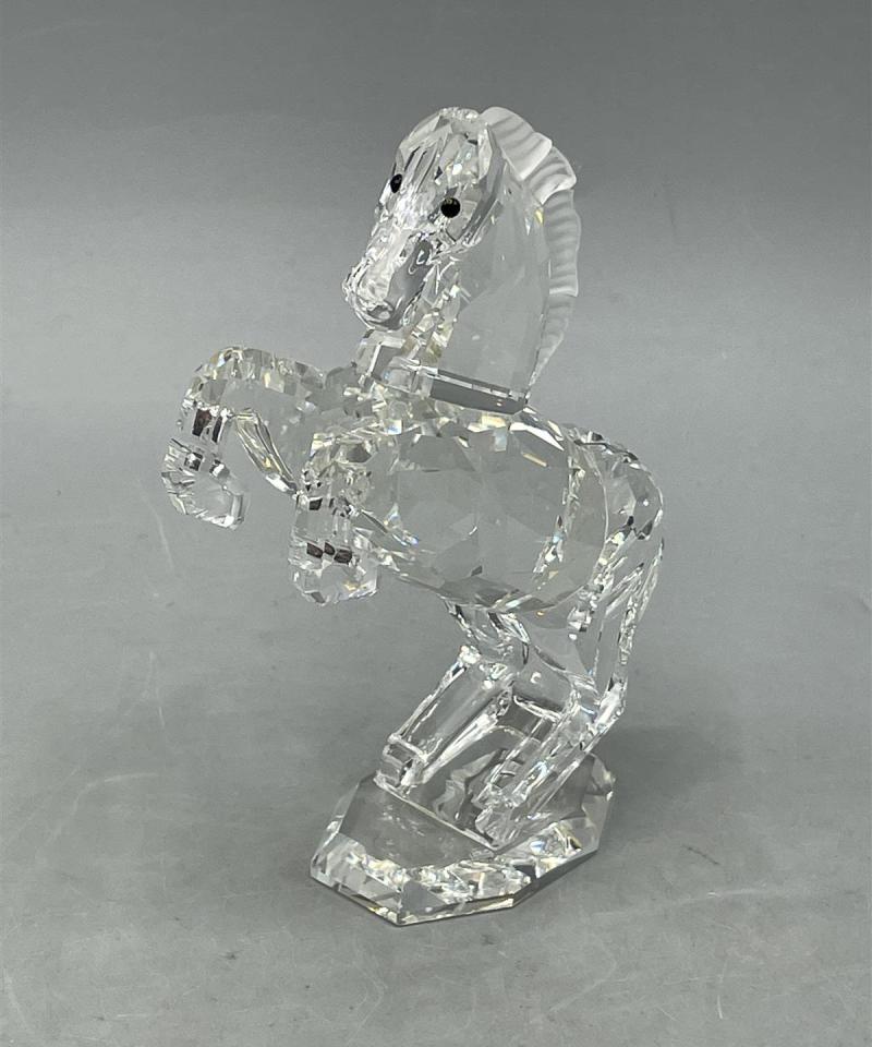 Swarovski kristallihevonen figuuri