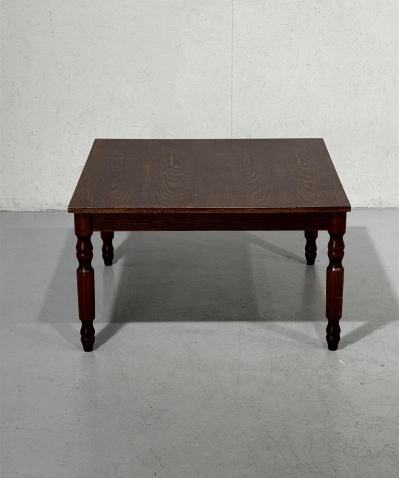 Klassinen sohvapöytä 80x80