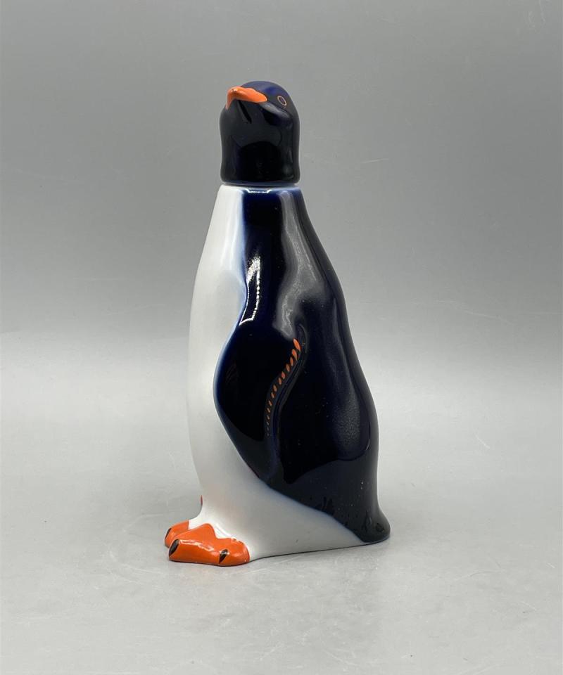 Lomonosov pingviini karahvi