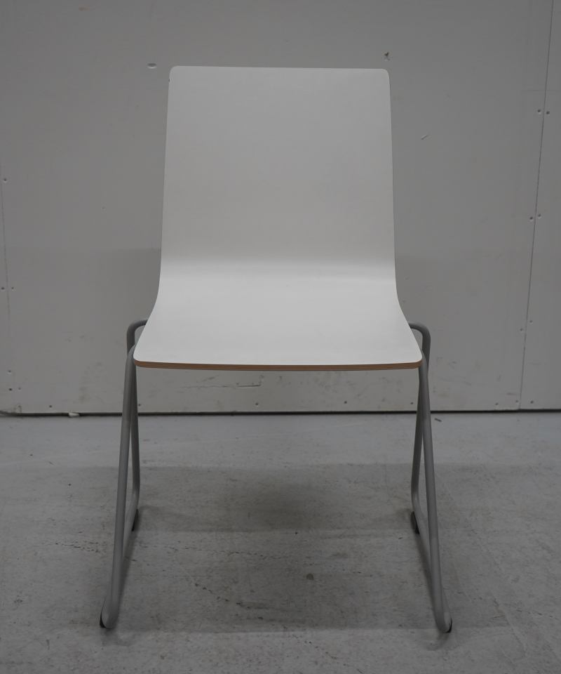 Alternative view of Isku Rudolf tuoli-harmaa lenkkijalka