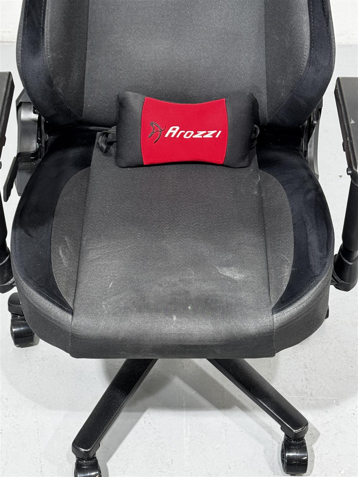 Blackstorm Storm Elite pelituoli