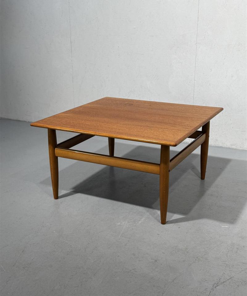 Vilka Design teak sohvapöytä 90x90