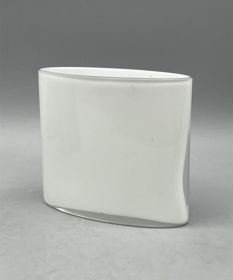 Iittala Ovalis 3036 maljakko, Tapio Wirkkala