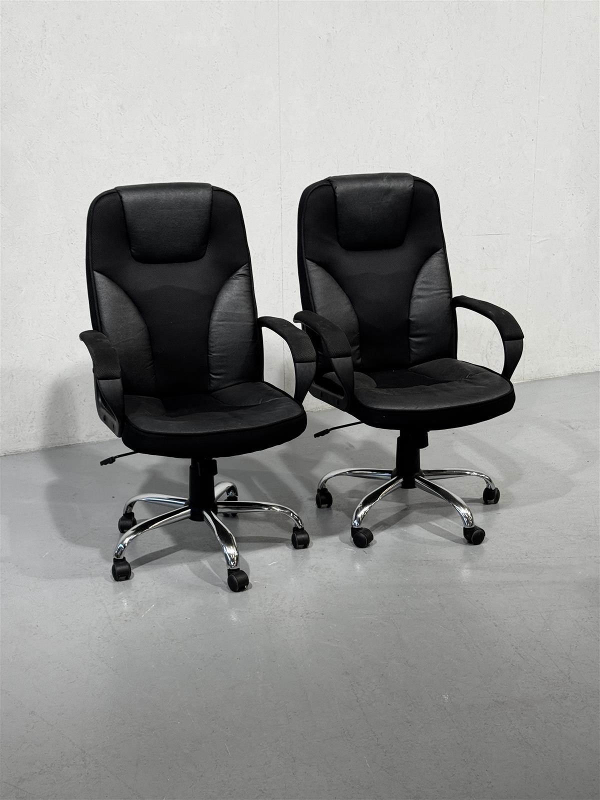 Lexton toimistotuoli musta (2 kpl)