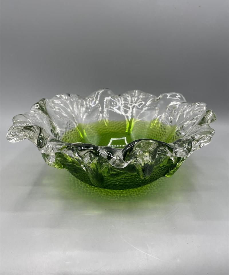 Humppila Kasvimaalla lasikulho, Pertti Santalahti