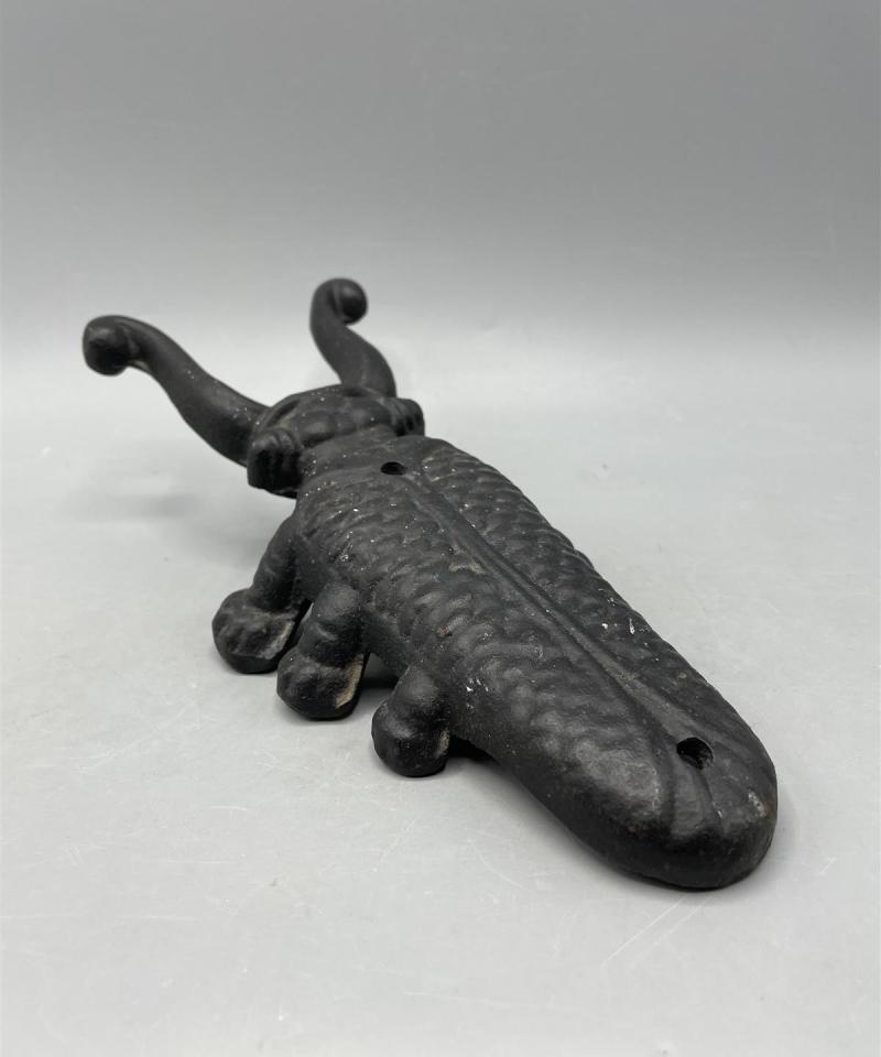 Saapasrenki Koppakuoriainen takorauta