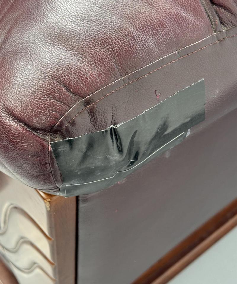 Klassinen sohva nahka