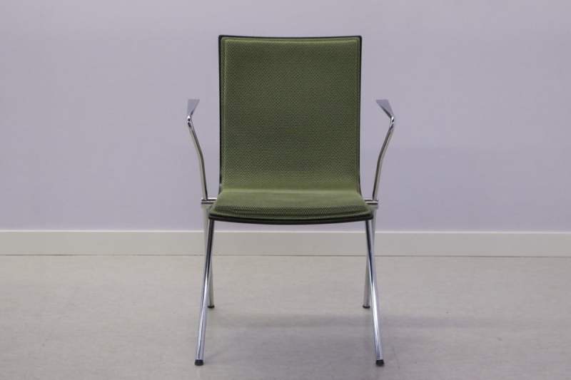 Alternative view of Clash tuoli