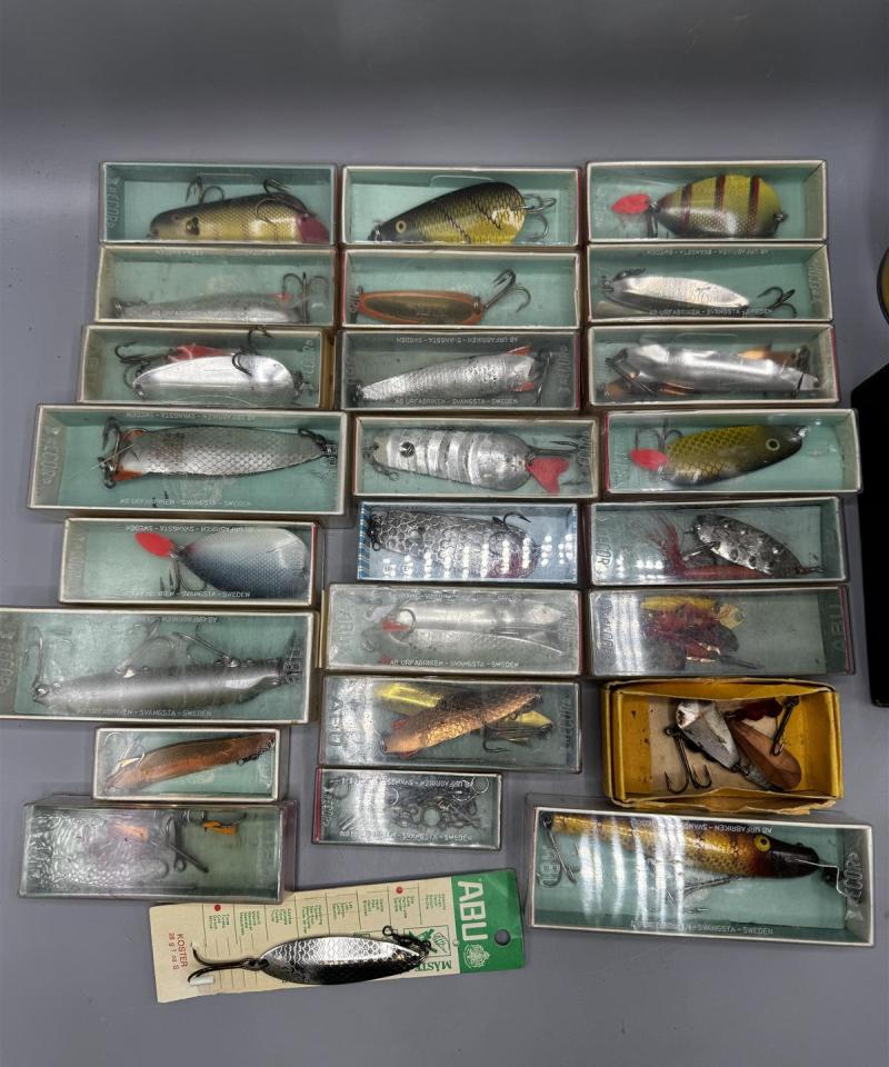 Viehesetti ja tarvikkeita