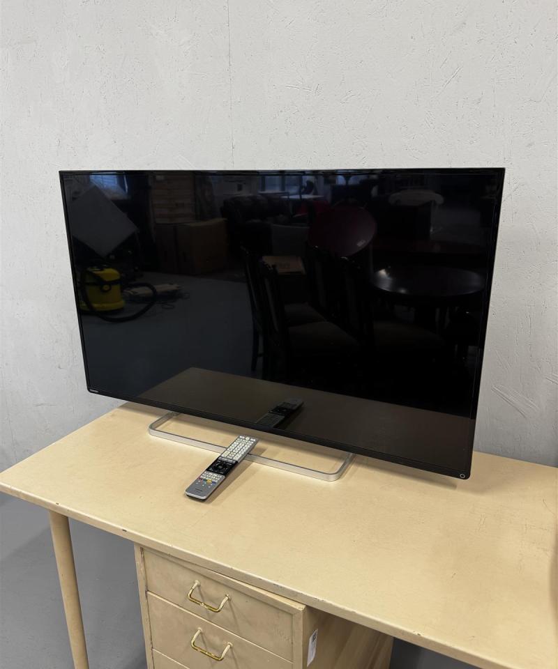 Toshiba LCD TV 47L7463D