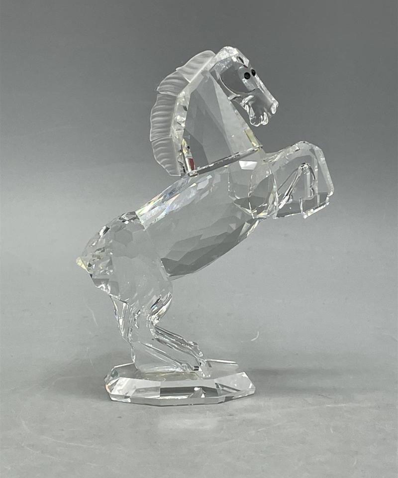 Swarovski kristallihevonen figuuri