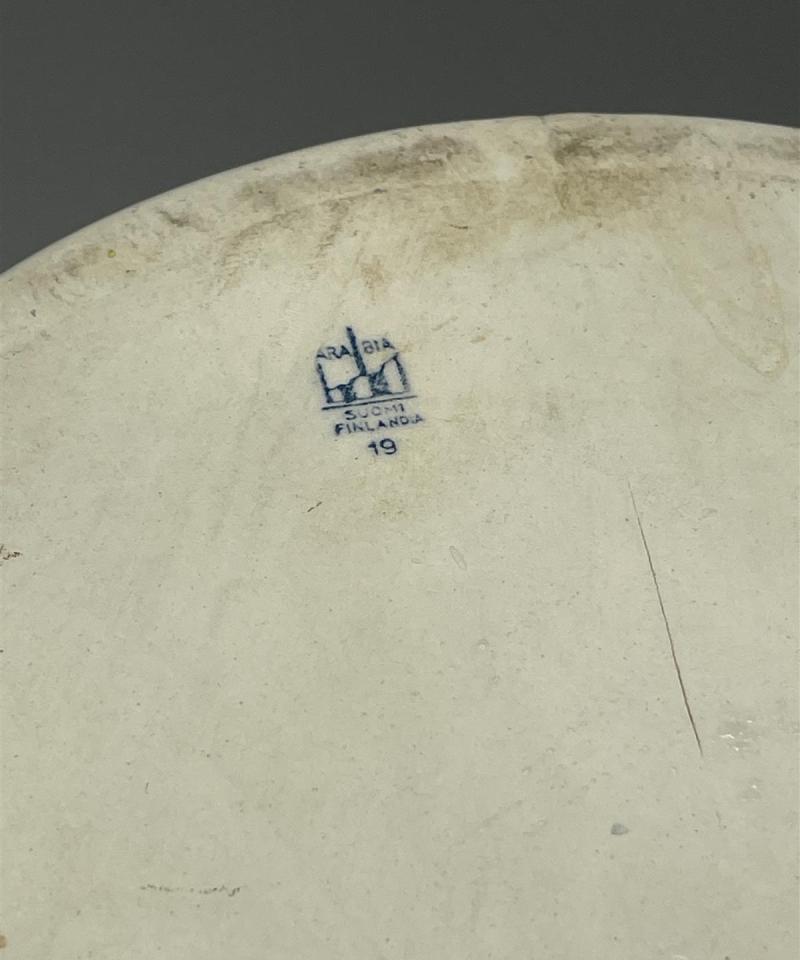 Arabia iso voipytty 18cm piippuleima