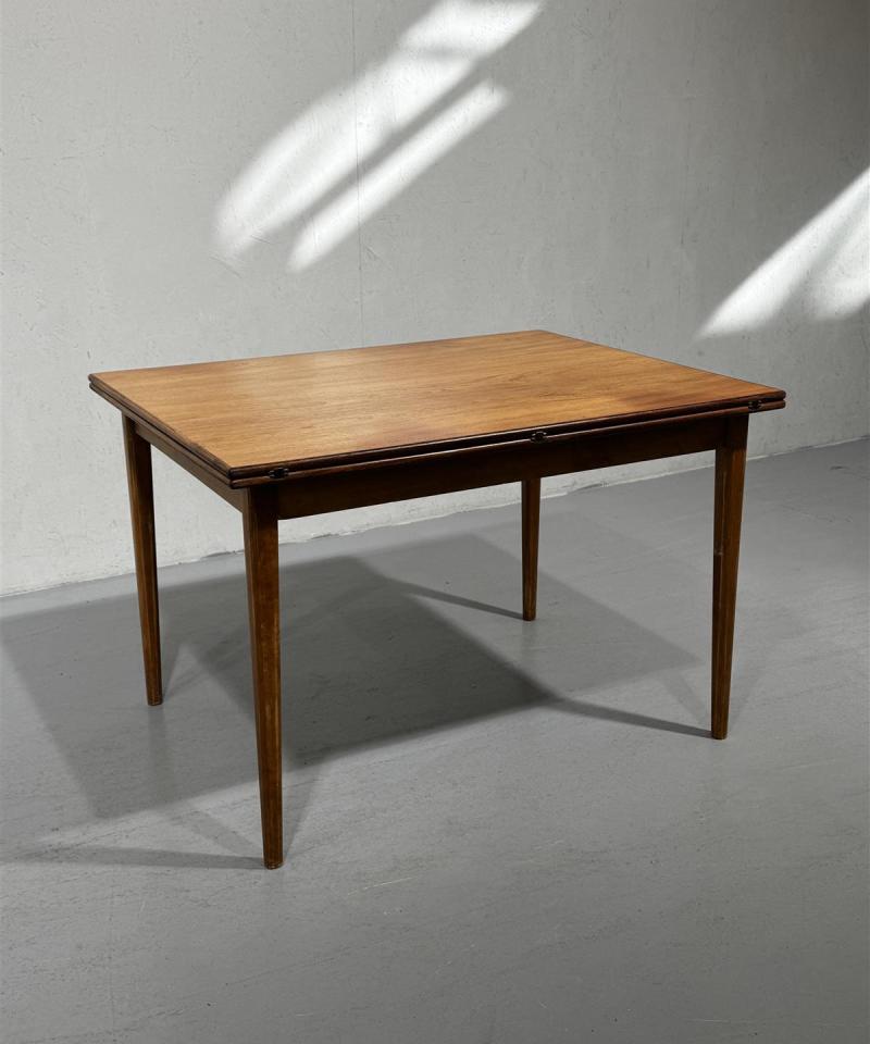 Vintage teak ruokapöytä 140x85