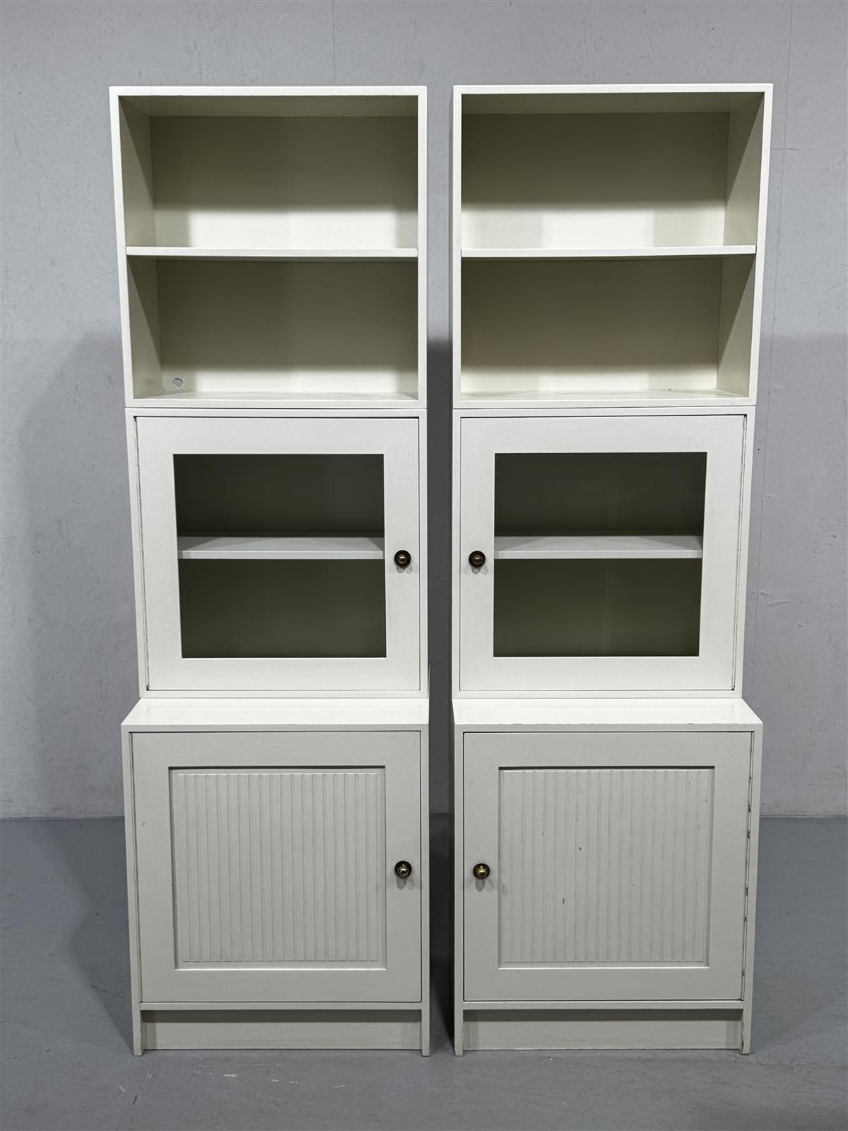 Vintage hyllykkö kaapeilla (6 moduulia)