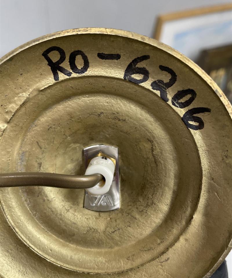 Vintage Klassinen pöytävalaisin messinki