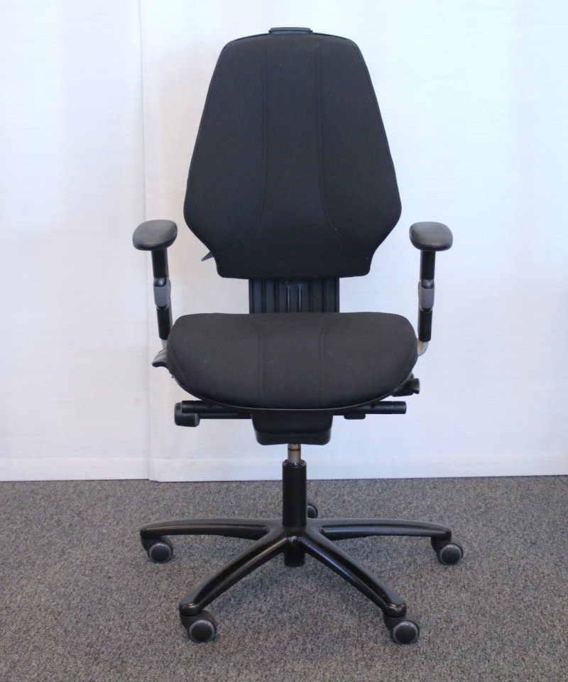 Martela Logic 300 työtuoli, musta