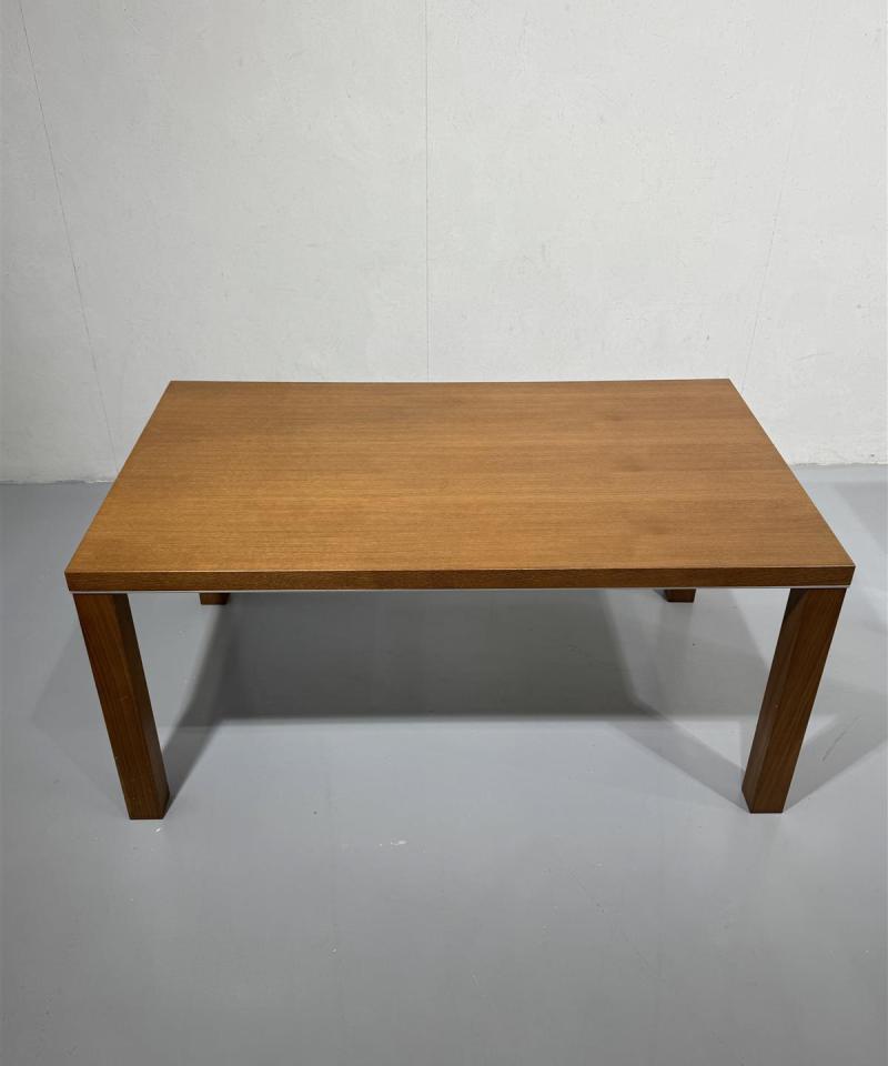 Junet ruokapöytä 160x95cm