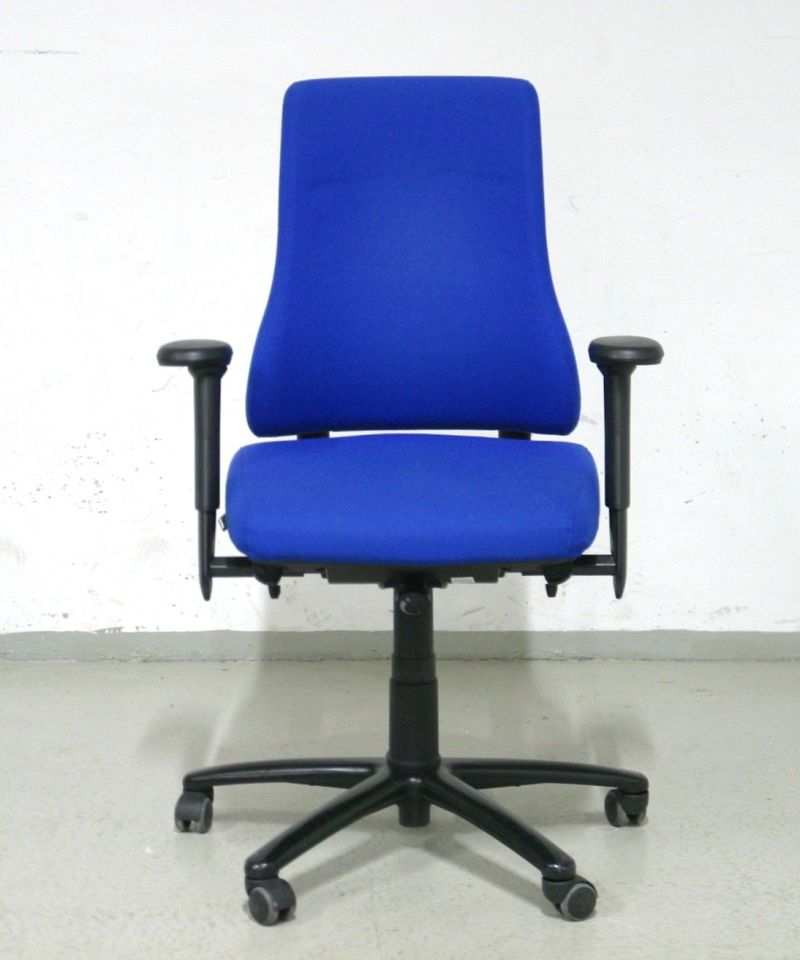 Alternative view of Martela Axia 2 työtuoli