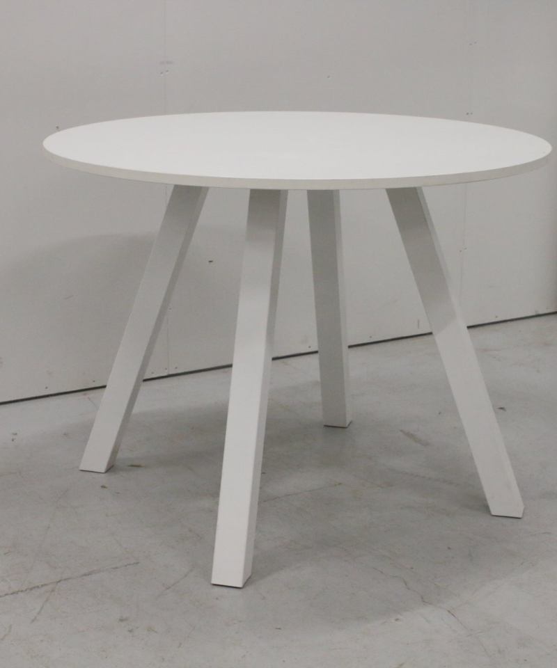 Martela Frankie neuvottelupöytä, puolikorkea