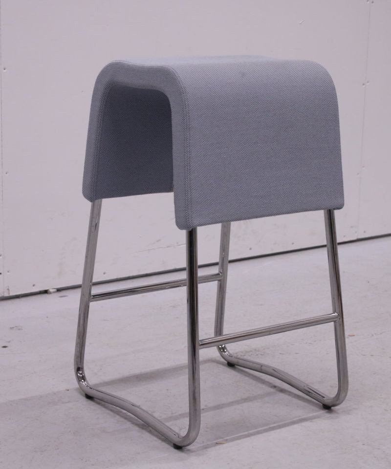 Materia Plint -jakkara, vaalean sininen