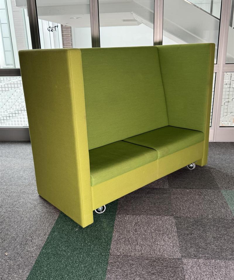 Toimistosohva pyörillä ja sähköllä vihreä