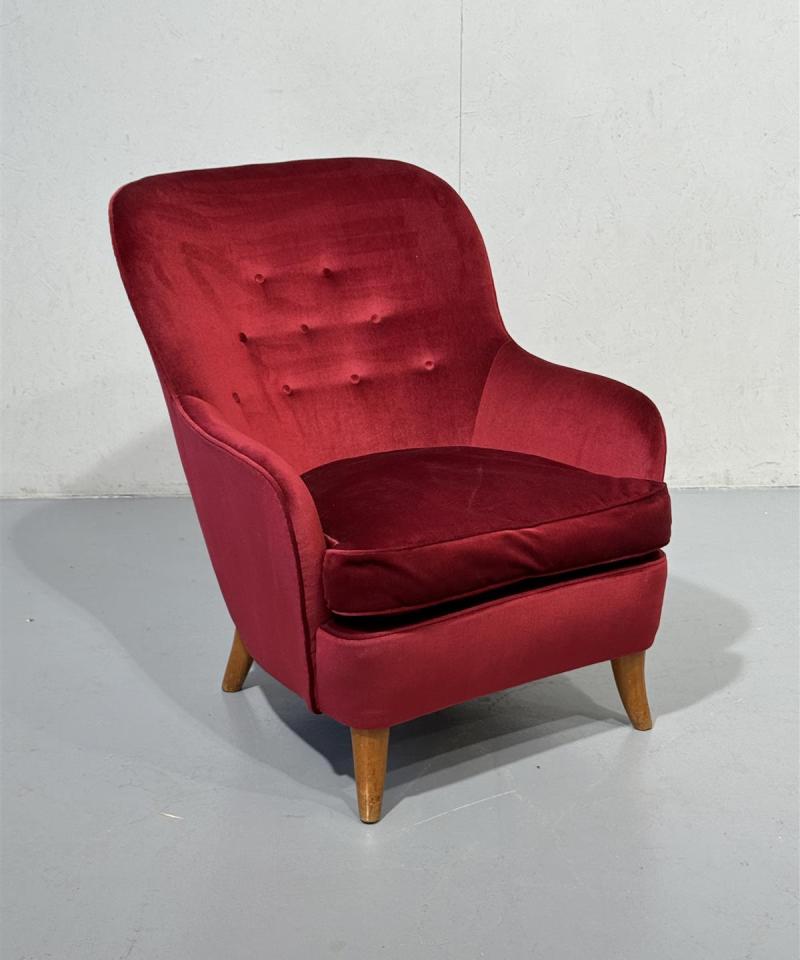 Runar Engnlom nojatuoli punainen