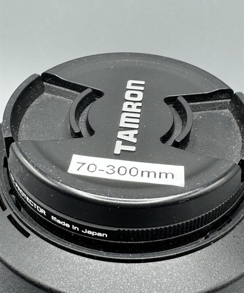Tamron SP 70-300mm F/4-5.6 objektiivi
