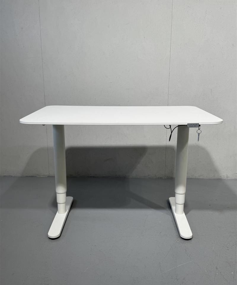 Ikea Bekant 120x80 sähköpöytä