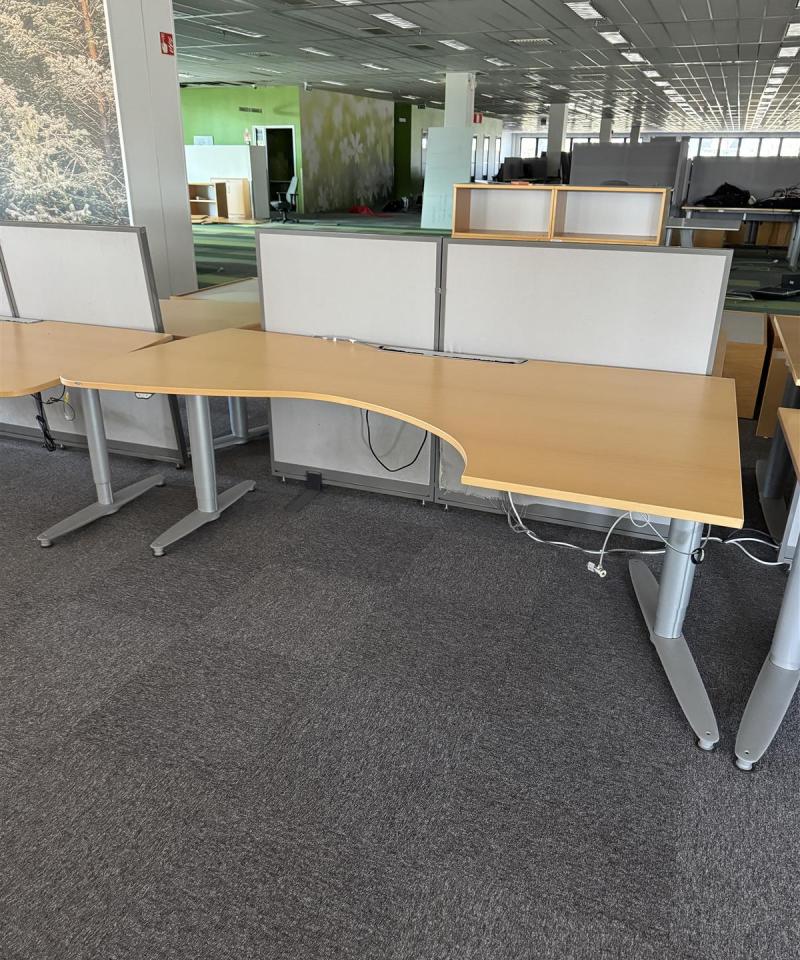 Kinnarps kulmasähköpöytä 208x120cm