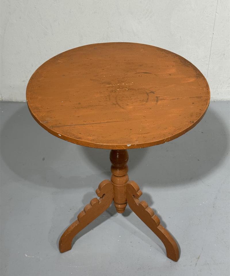 Vintage sivupöytä 63cm