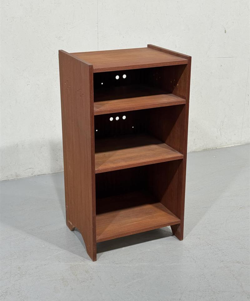 Vintage teak hyllykkö