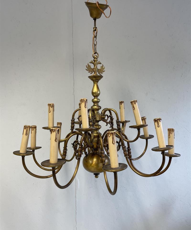 Klassinen kattokruunu 15-valaisinpistettä