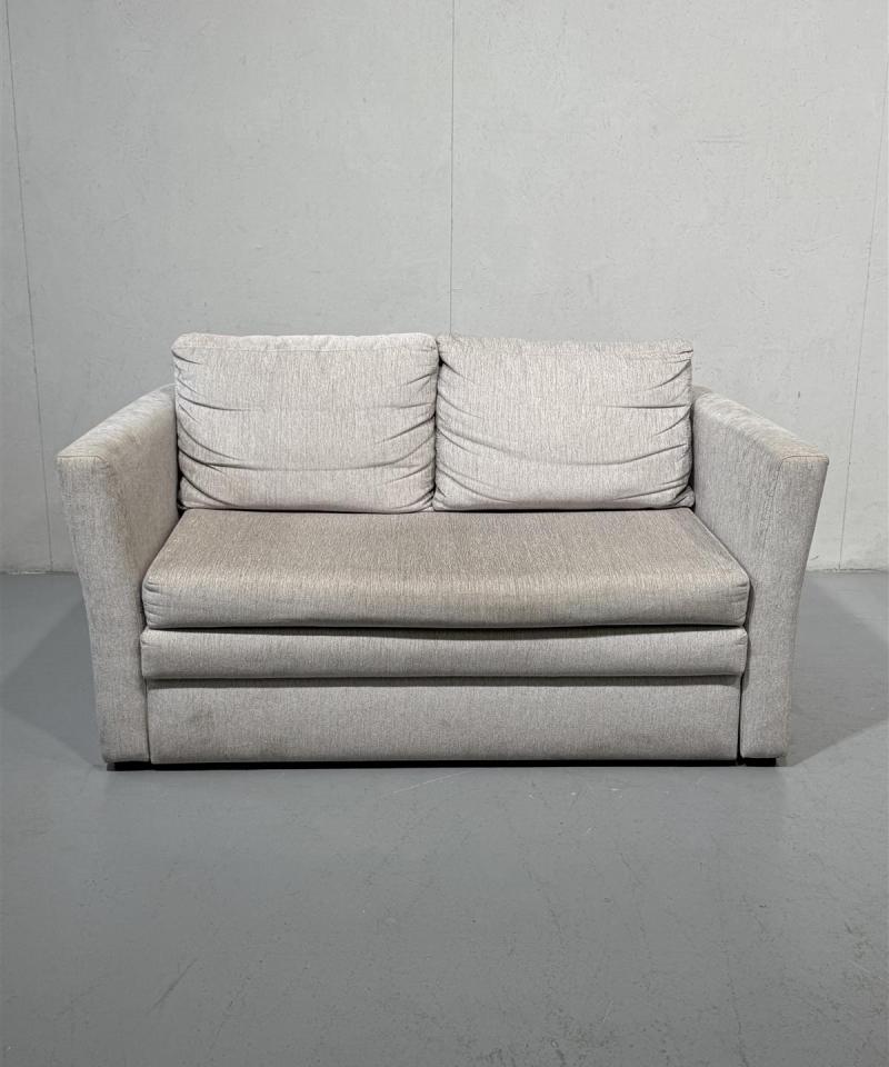 Vuodesohva kangasverhoilu 138cm