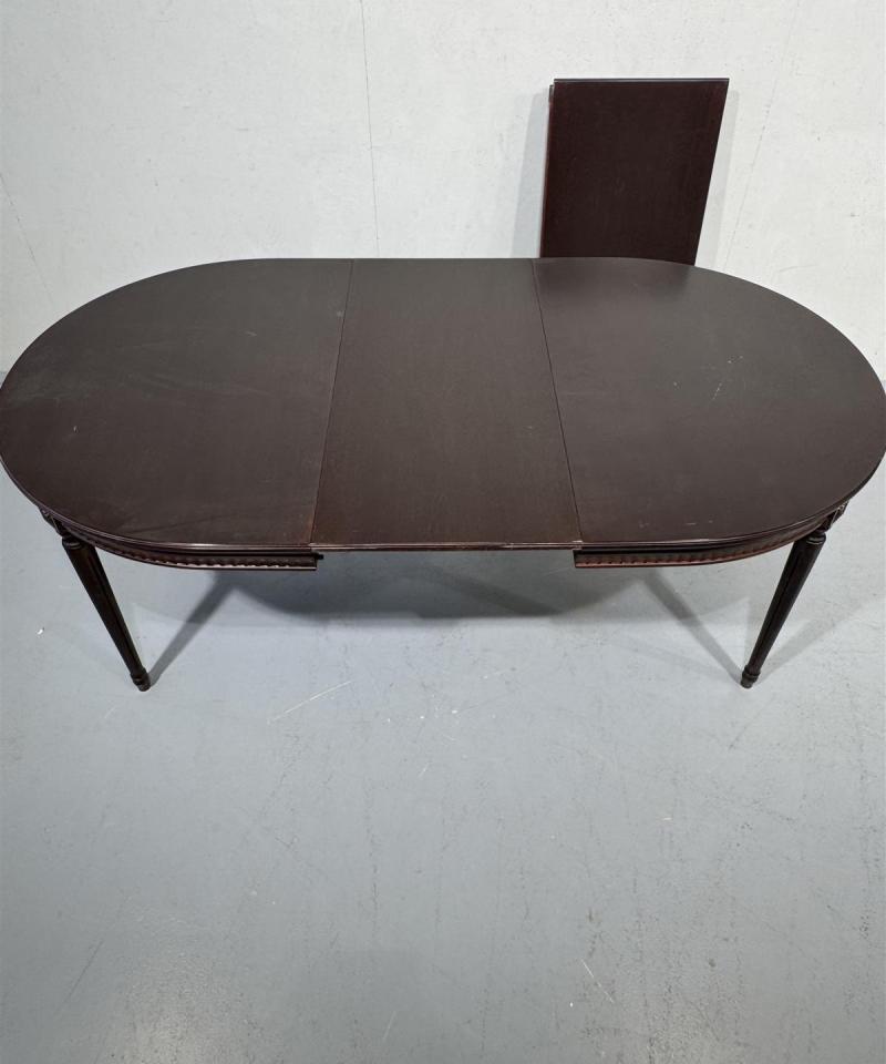 Kustavilais ruokapöytä 114x98 jatkopaloilla