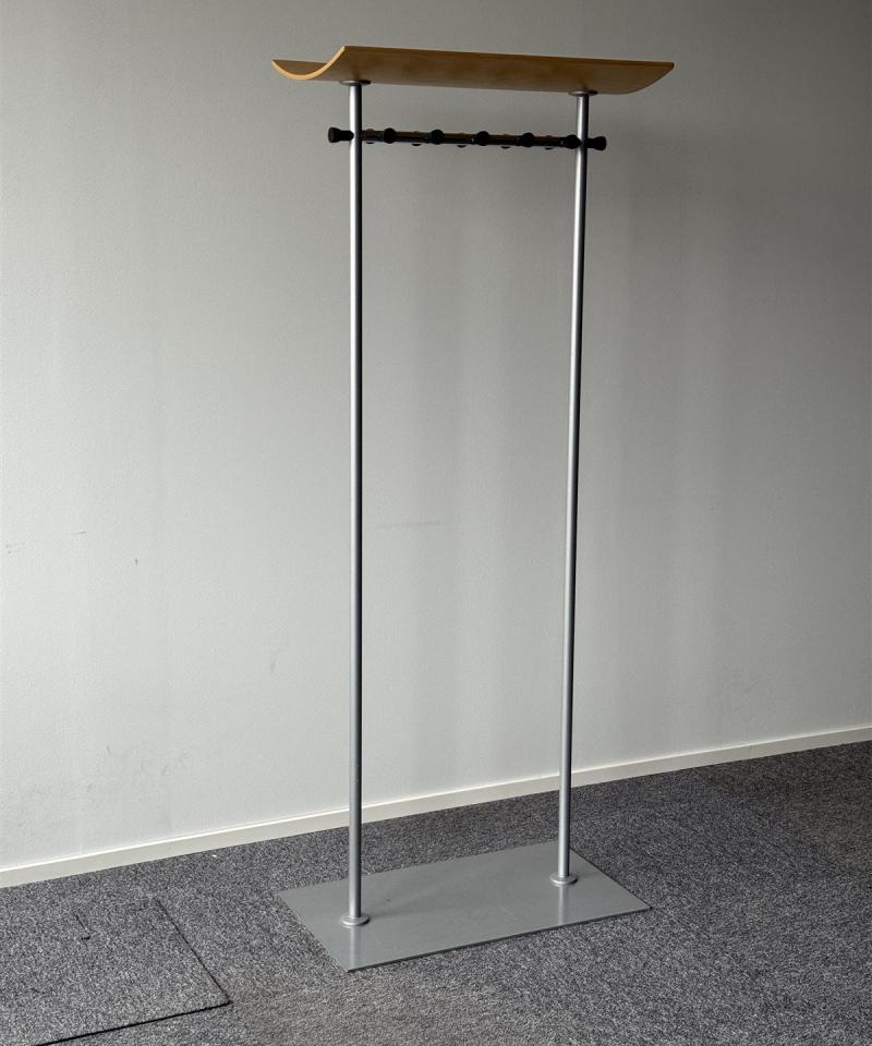 Inno moderni naulakko