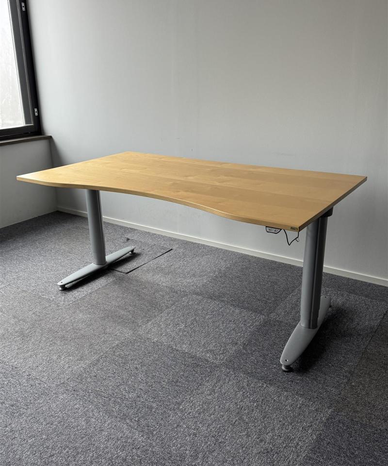 Kinnarps sähköpöytä 160x90cm