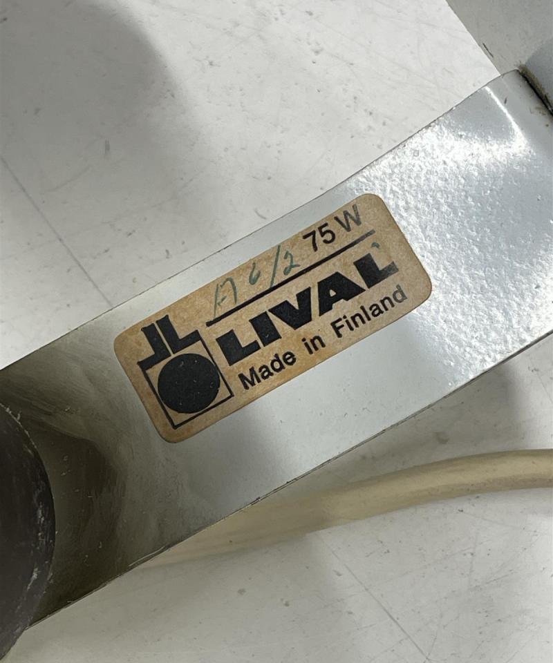 Lival retro riippuvalaisin valkoinen