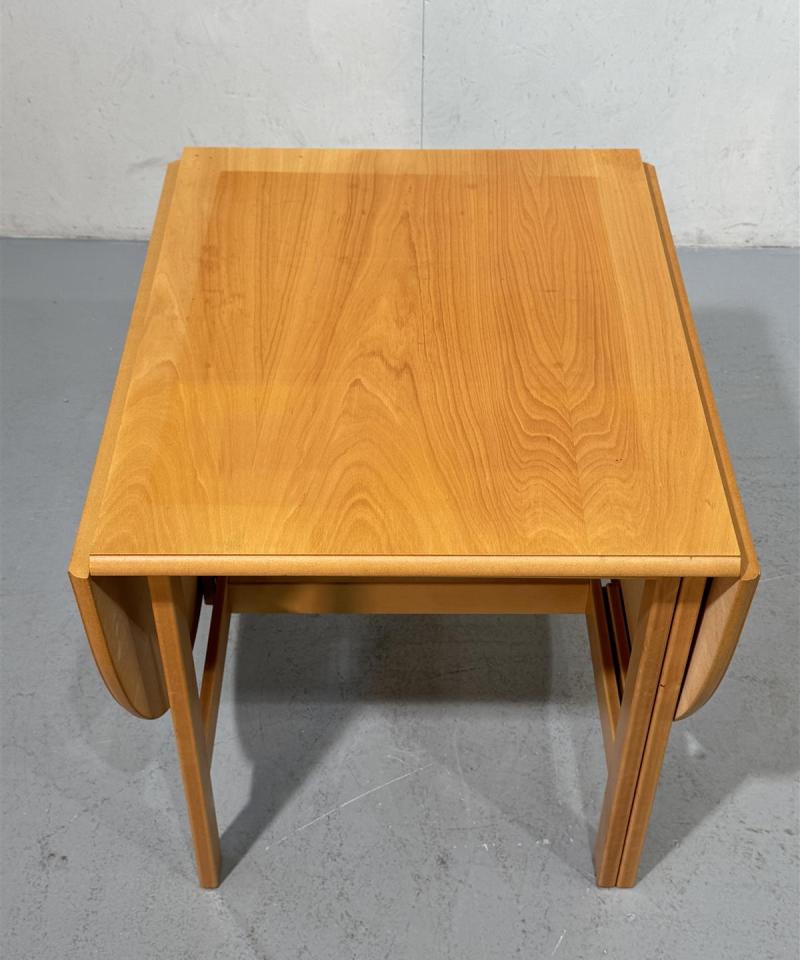 Klaffi ruokapöytä 66x80