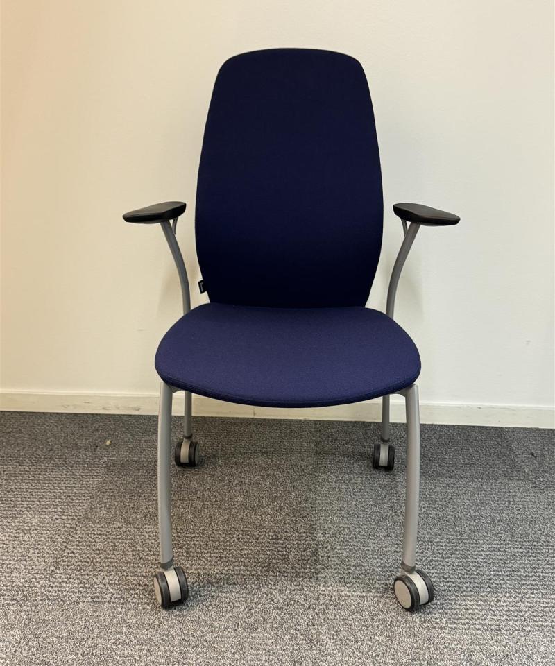 Kinnarps M375 Plus Toimistotuolit (4kpl) tummansininen