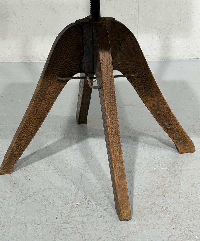 Vintage piirustustuoli