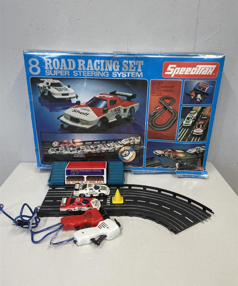 SpeedTrax Road Racing Set Autorata