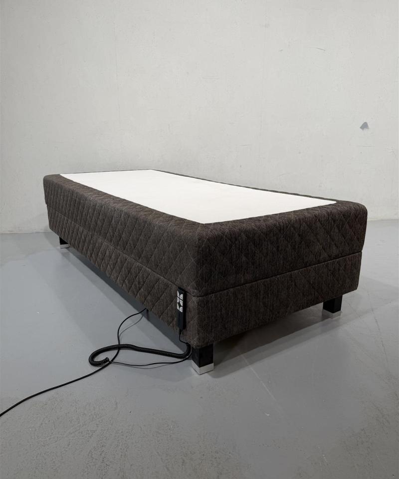 Moottorisänky 90x200