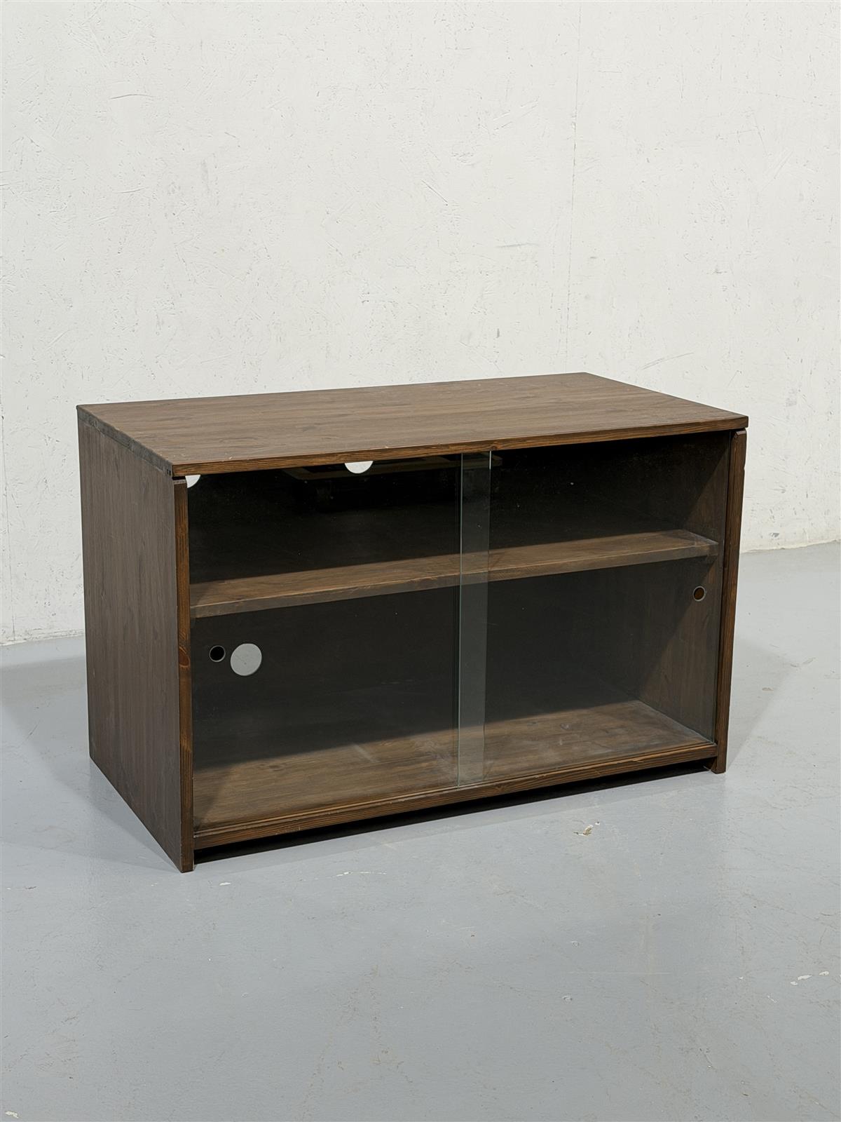 TV-taso 89cm lasiovilla