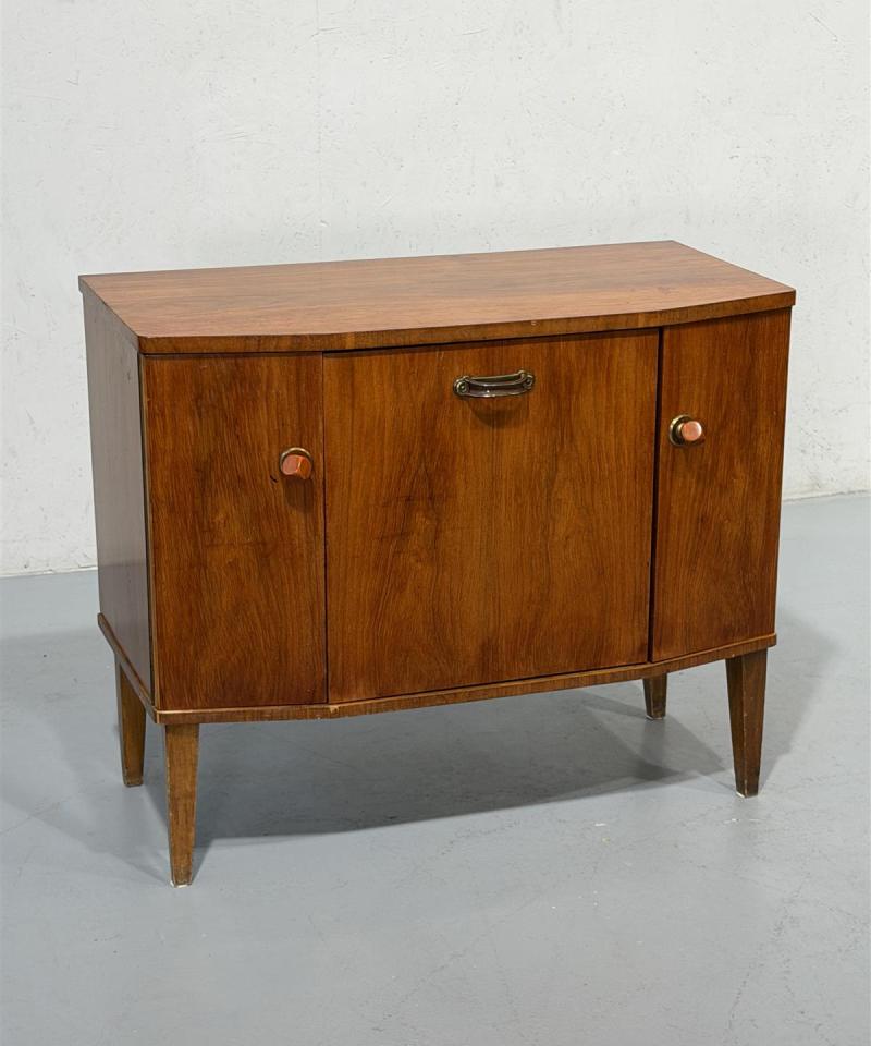 Jakobssons Industri vintage teak soitinkaappi tai senkki