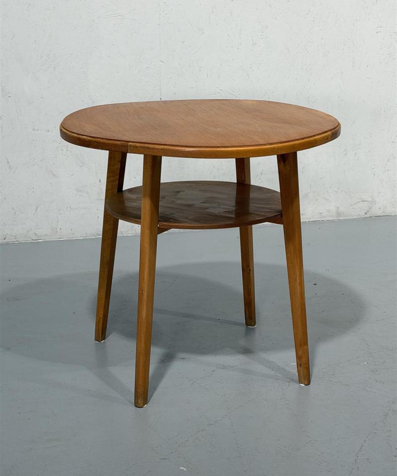 Vintage sivupöytä 60cm