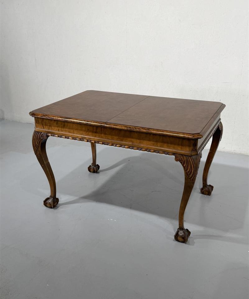 Chippendale ruokapöytä 120x85 jatkettava